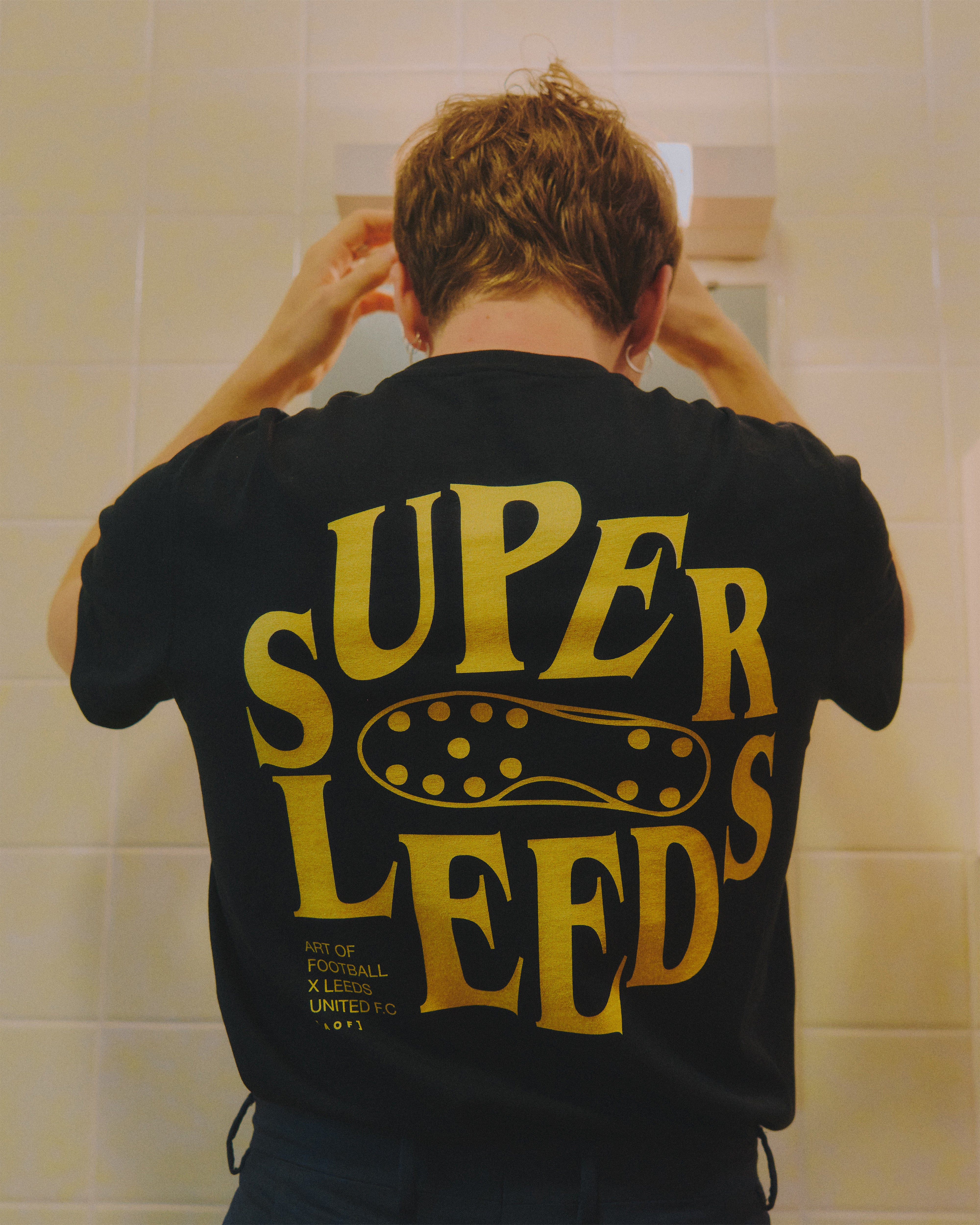 ART OF x Leeds Super Leeds Tee | LUFC Navy Graphic Football T-shirt